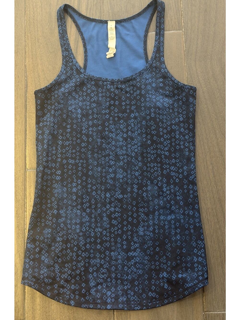 Lululemon Tank Top Cool Racerback II Size 6